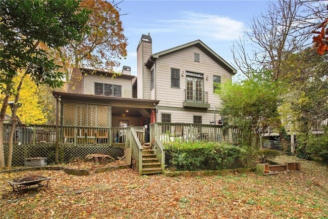 Building Photo - 451 Hascall Rd NW