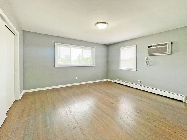 Building Photo - 7515 Cloman Way