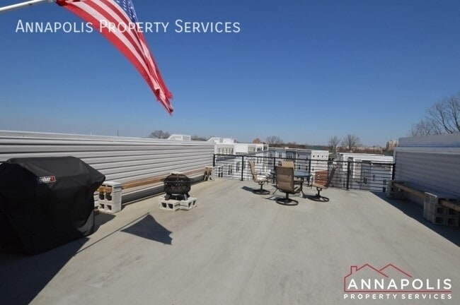 Building Photo - 529 Leftwich Ln