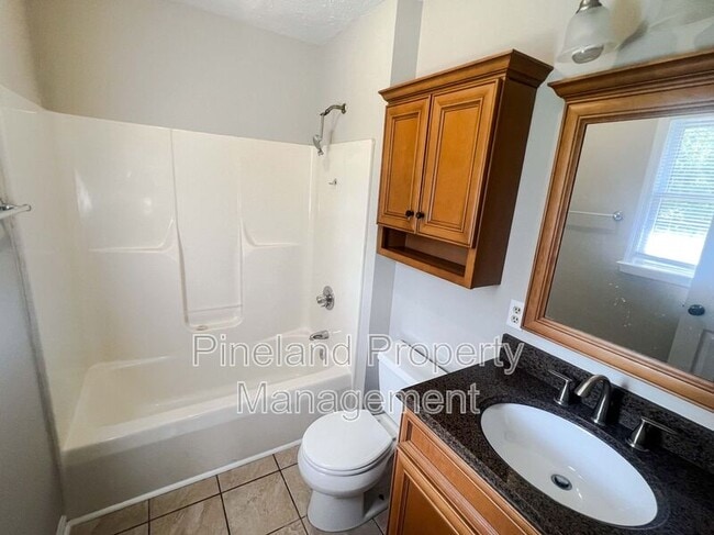 Building Photo - 150 Hickman Ct