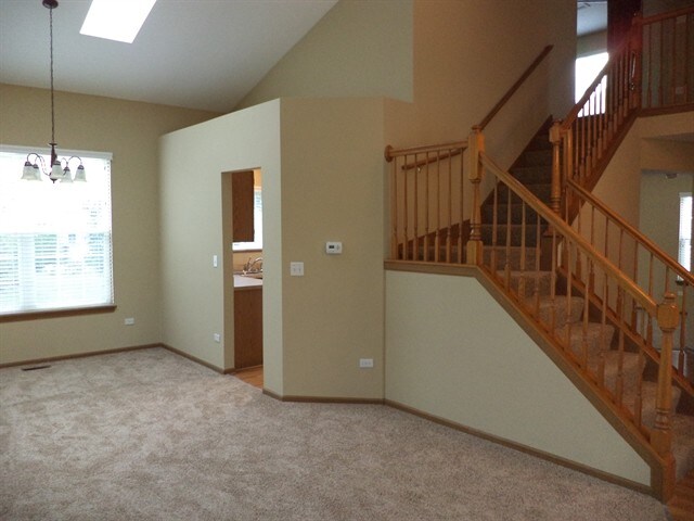 Building Photo - 1201 Darnell Dr