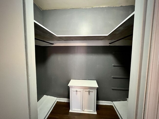 Building Photo - Great 3 bed home ready to move in
