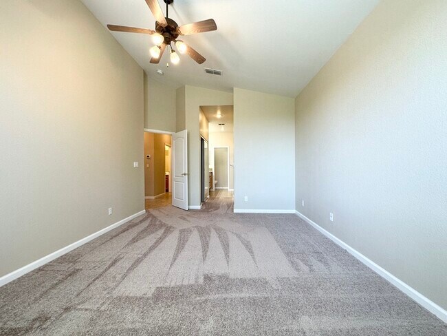 Building Photo - Beautifully Updated 3-Bedroom, 2-Bath Home...