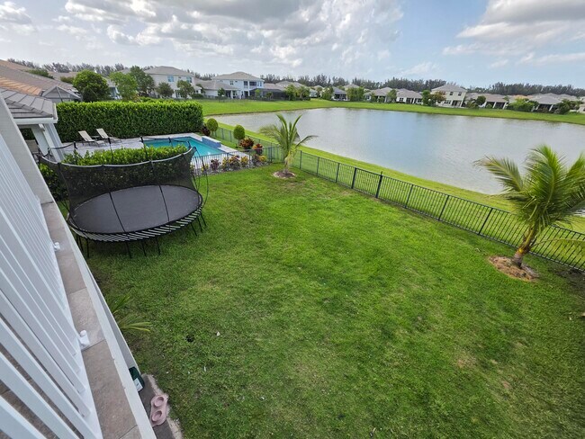Building Photo - 16007 Whippoorwill Cir