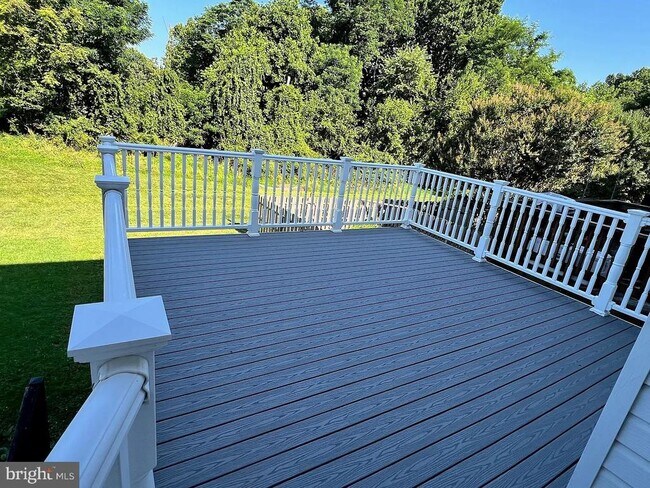Building Photo - 439 Amelanchier Ct