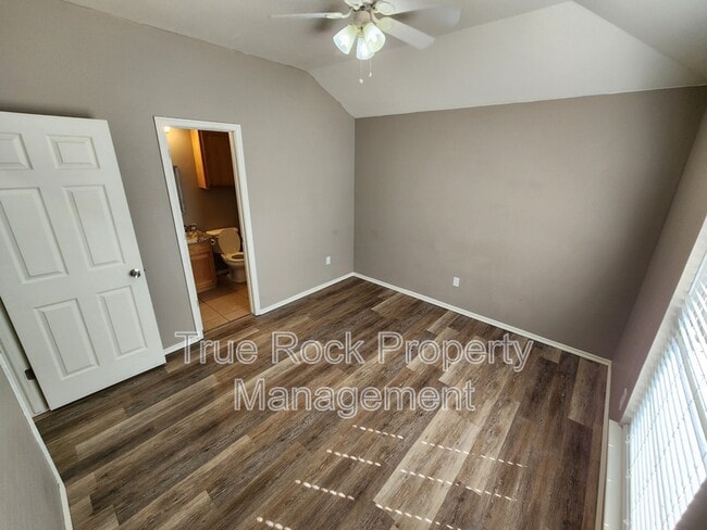 Building Photo - 1406 S Mississippi Ave