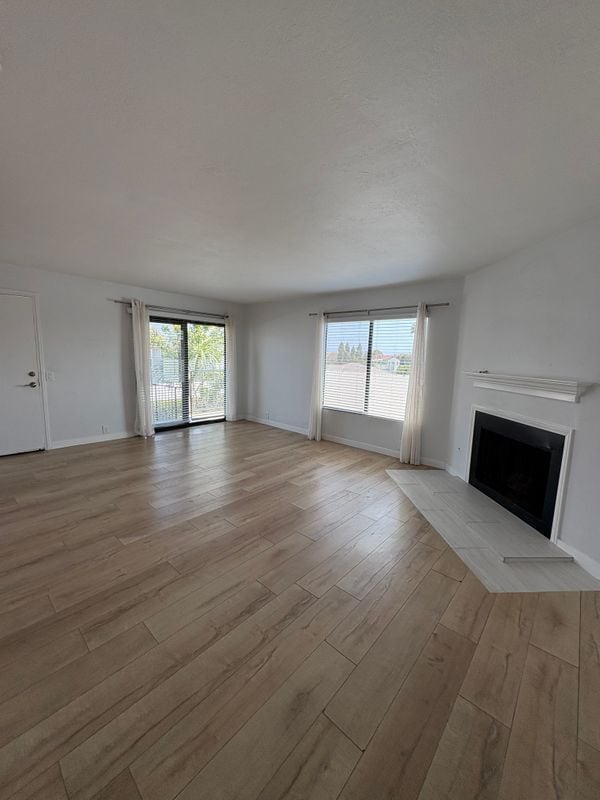 Building Photo - 34121 Copper Lantern St