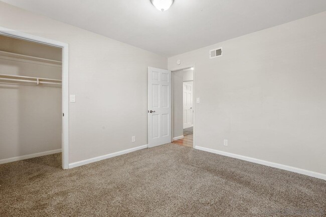 Building Photo - 3752 Alta Loma Dr