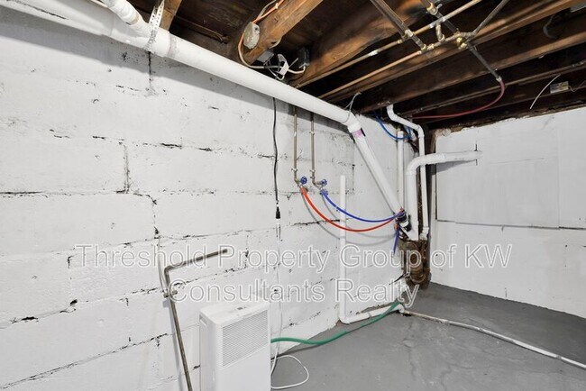 Building Photo - 342-344 East Morrill Avenue