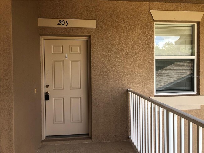 Building Photo - 1003 Fairwaycove Ln