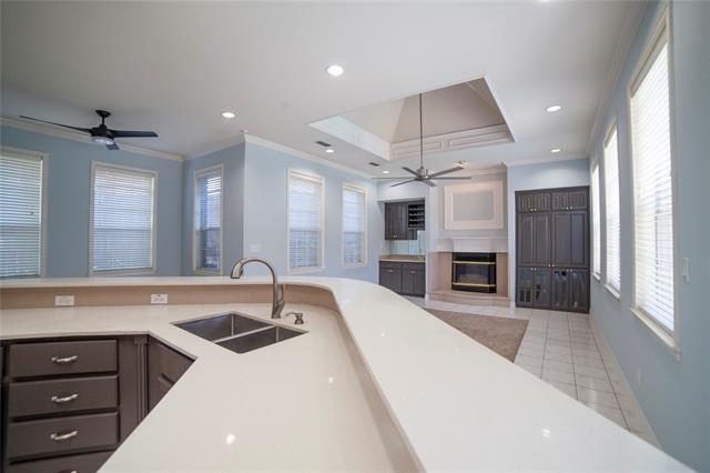 Building Photo - 2423 River Rock Cir