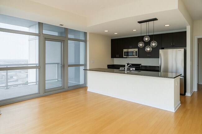 Building Photo - 303 W Ohio St