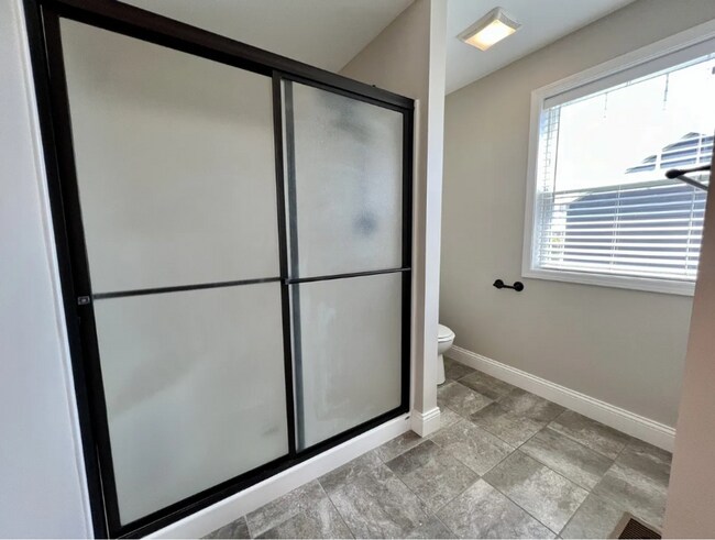 Building Photo - 754 Sedgegrass Dr