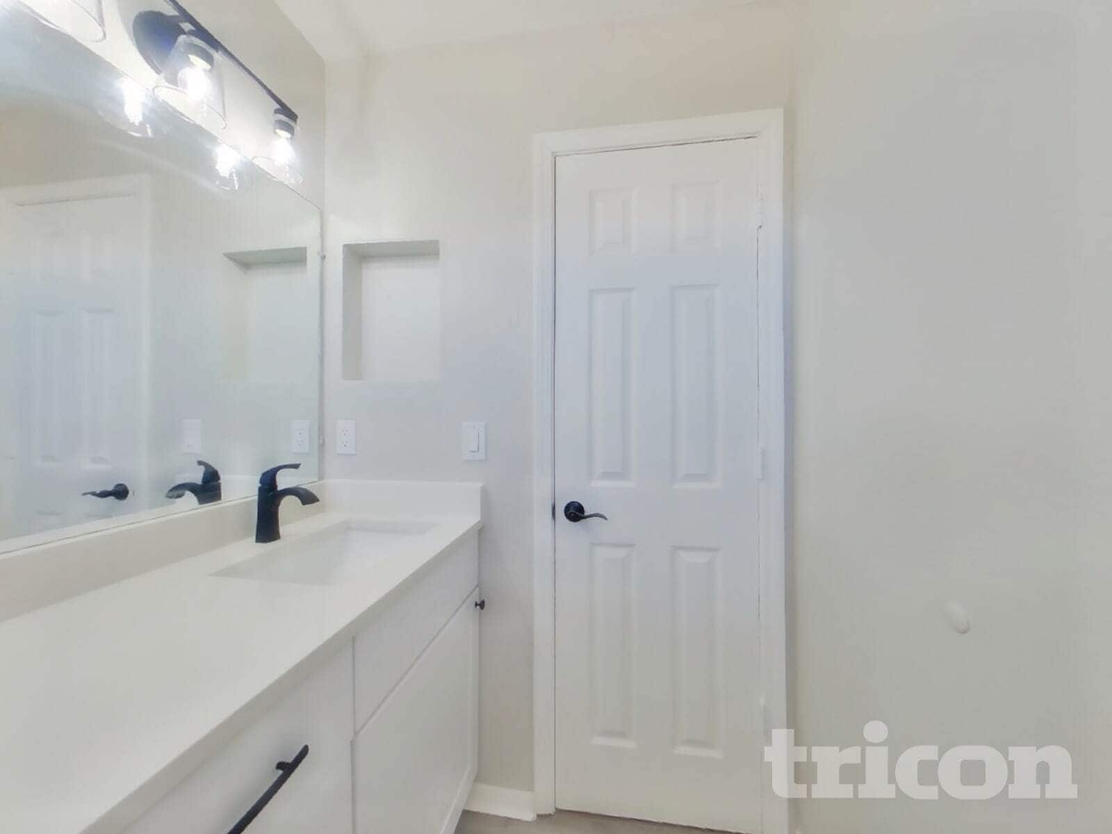 Building Photo - 6915 Eastford Pl NW