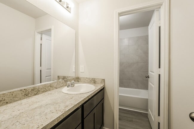 Building Photo - 2650 Bouvardia Wy