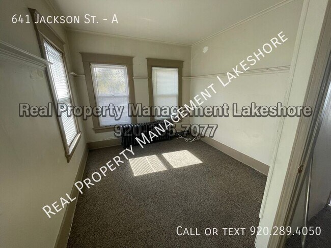 Building Photo - 641 Jackson St
