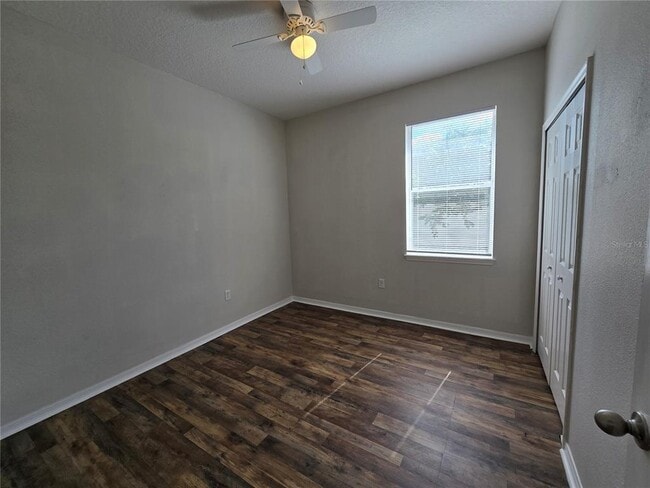 Building Photo - 856 Krenson Woods Ln