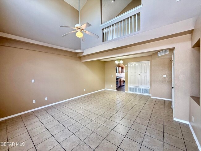 Building Photo - 3401 Tierra Zafiro Dr