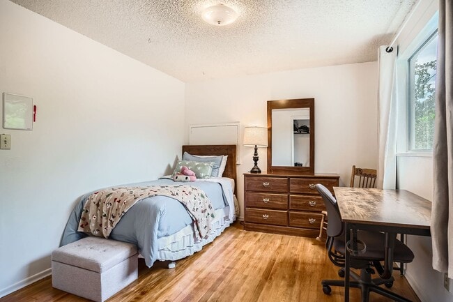 Building Photo - 4225 Eaton Ct