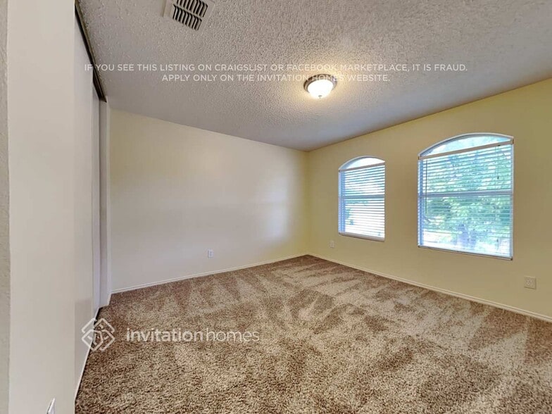 Building Photo - 4419 Cedar Crest Dr