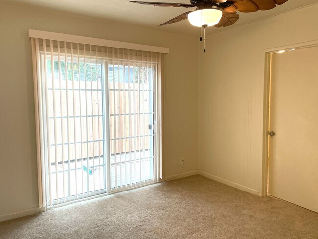 Building Photo - 4156 W 120th St
