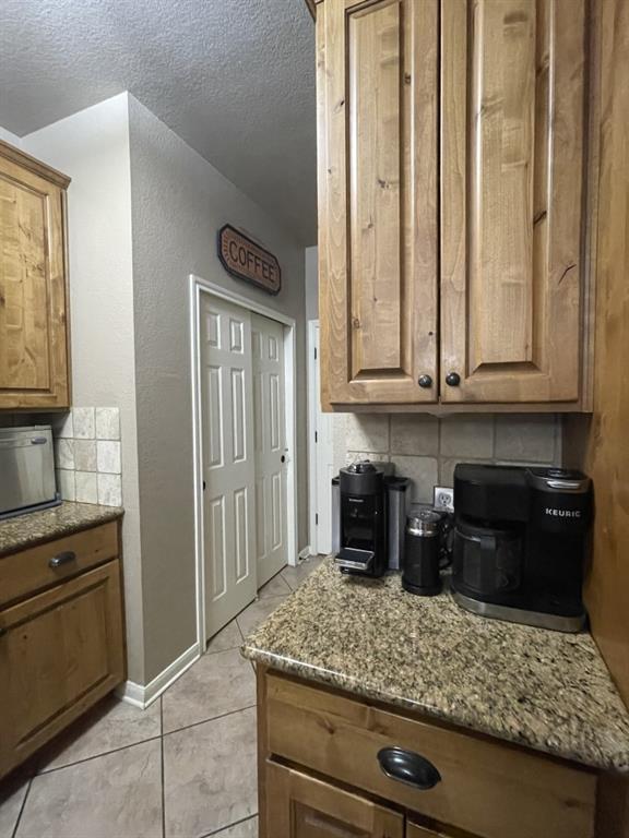 Building Photo - 2724 Cascade Falls Dr