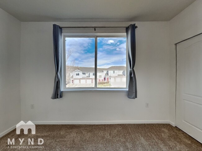 Building Photo - 5536 Lewis Ct