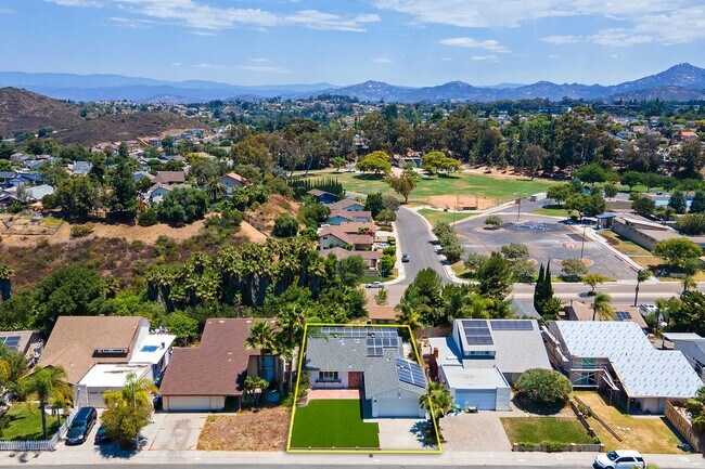 Building Photo - Welcome to Your Dream Home in Sunny San Di...