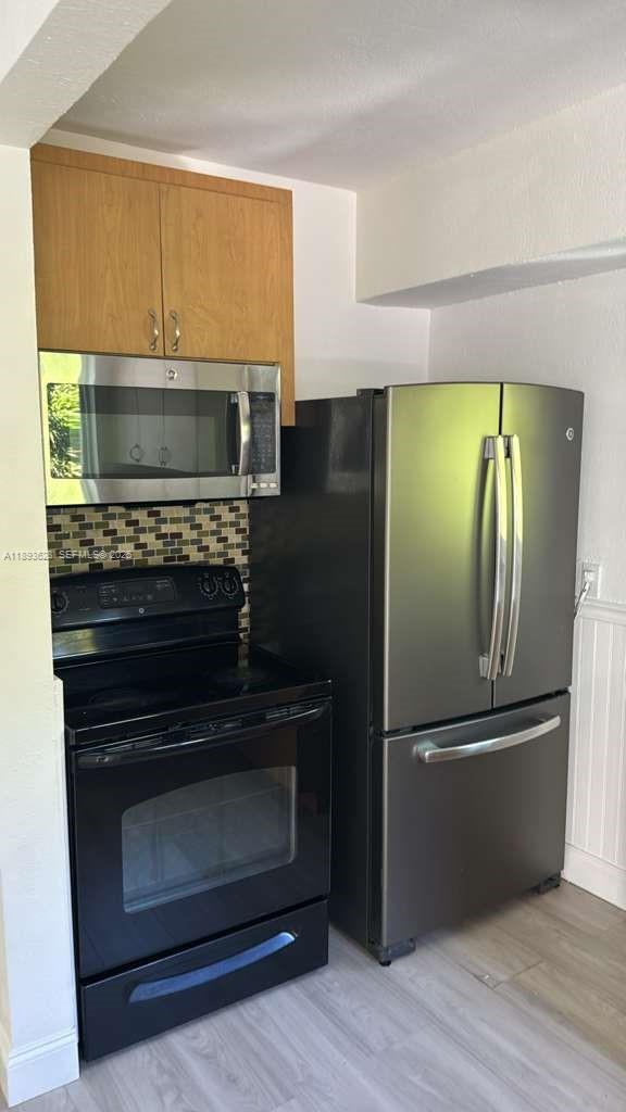 Building Photo - 1429 SW 23rd Terrace