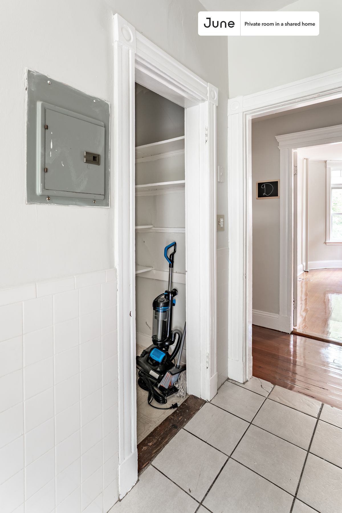 Building Photo - Room in Shared 4 bed/2 bath home in Brookline