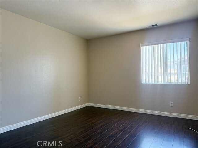 Building Photo - 6569 Gladiola St