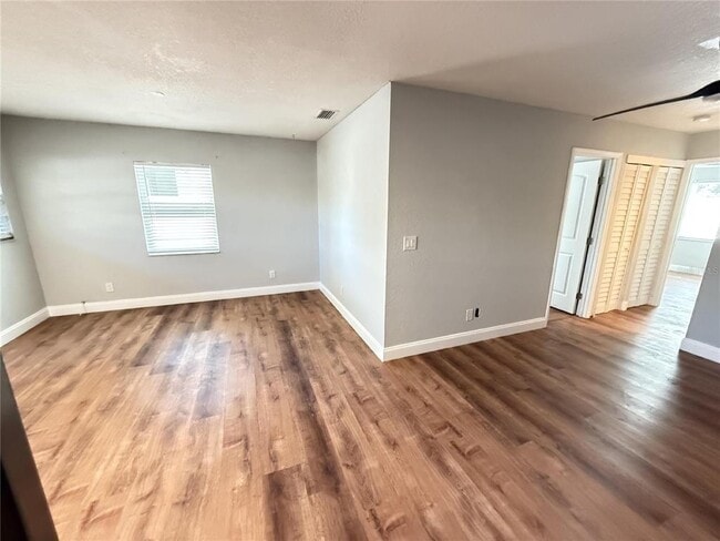 Building Photo - 2809 Marconi St