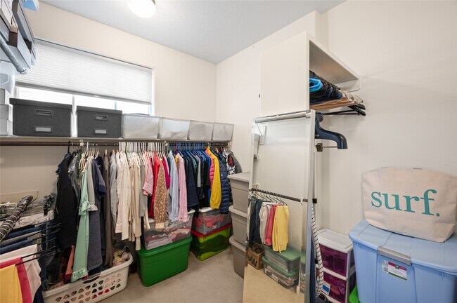 Building Photo - 2423 Beall St