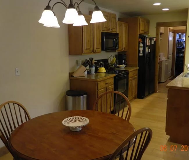 Building Photo - Beautiful 3 Bedroom Condo