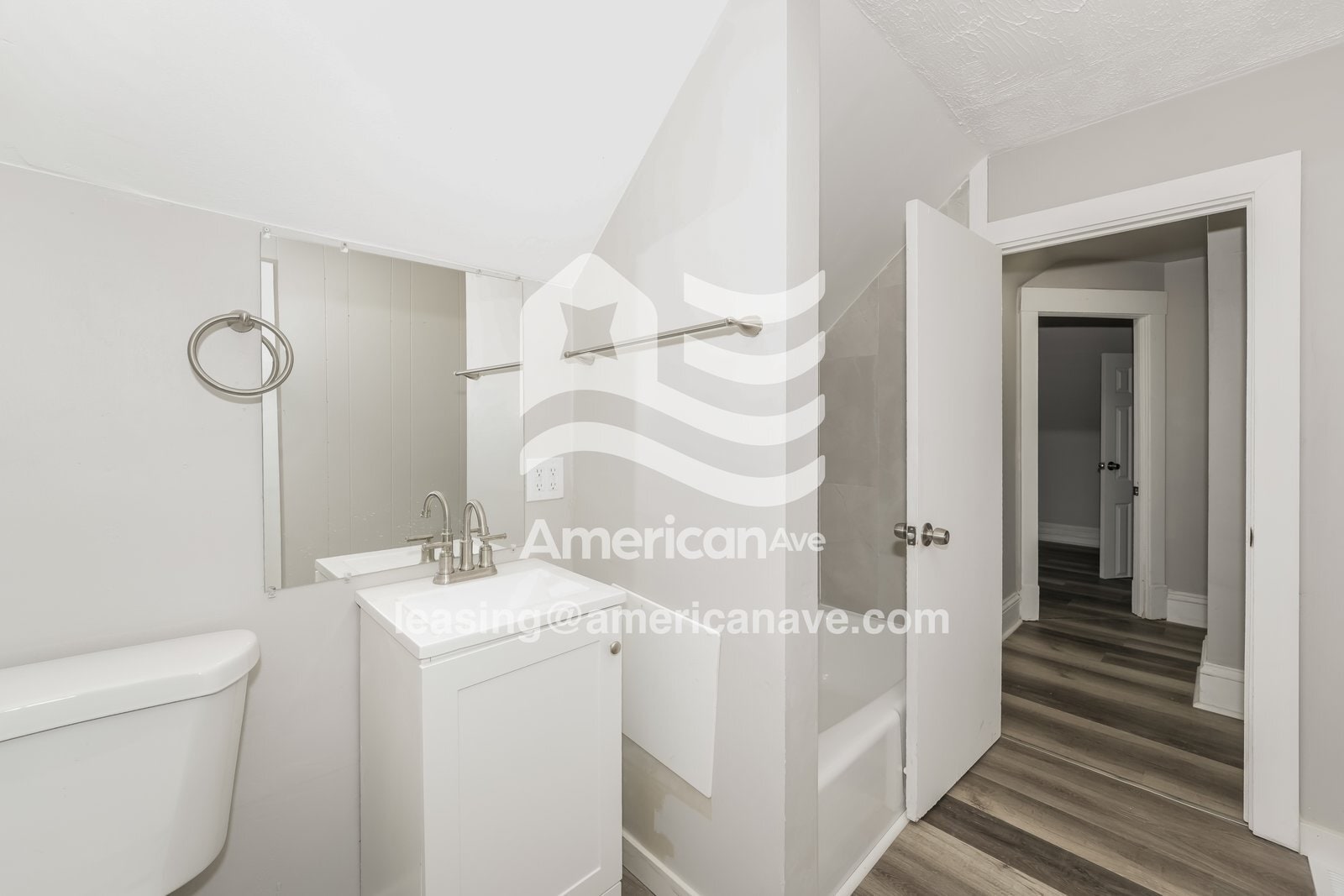 Building Photo - 1026 Brownell Ave