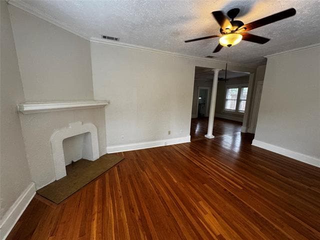 Building Photo - 4932 Victor St