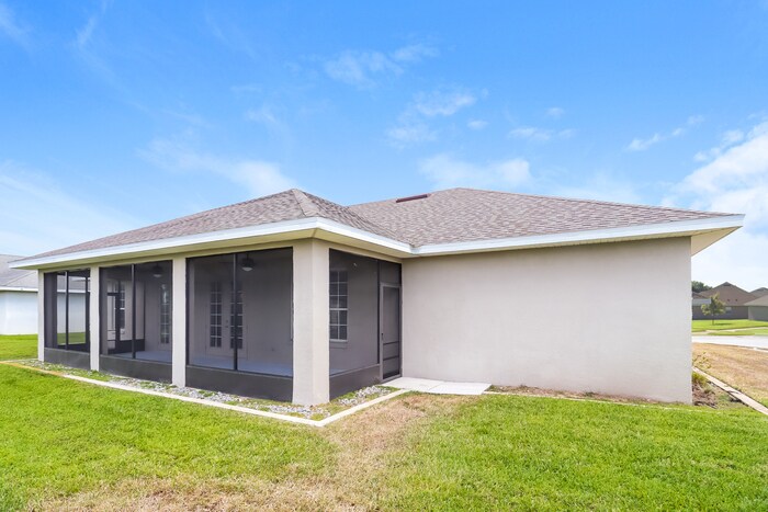 Building Photo - 690 Country Walk Ct