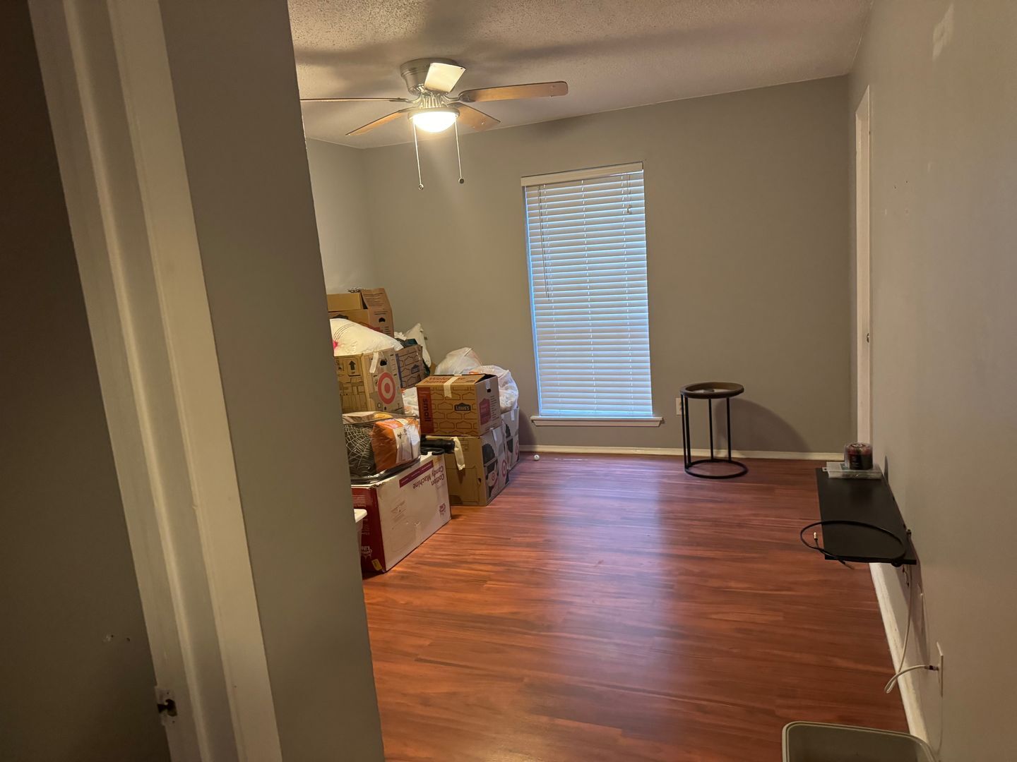Building Photo - AUGUST PRE-LEASE!  Spacious 2 Bedroom 2 Bathroom on Bus Route!