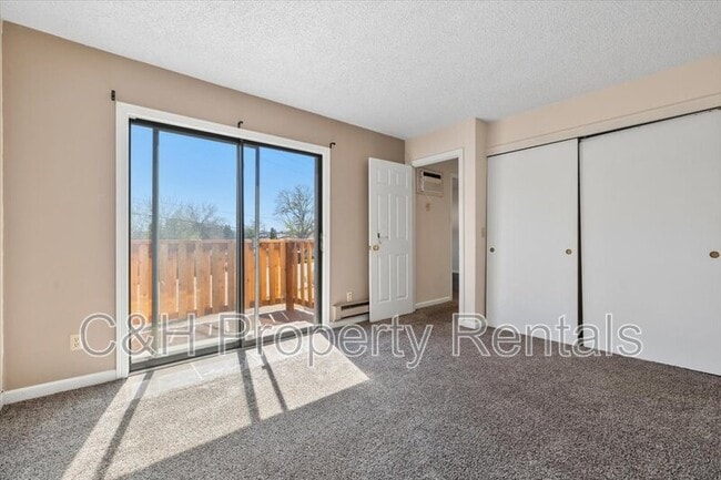 Building Photo - 2252 Avenue C