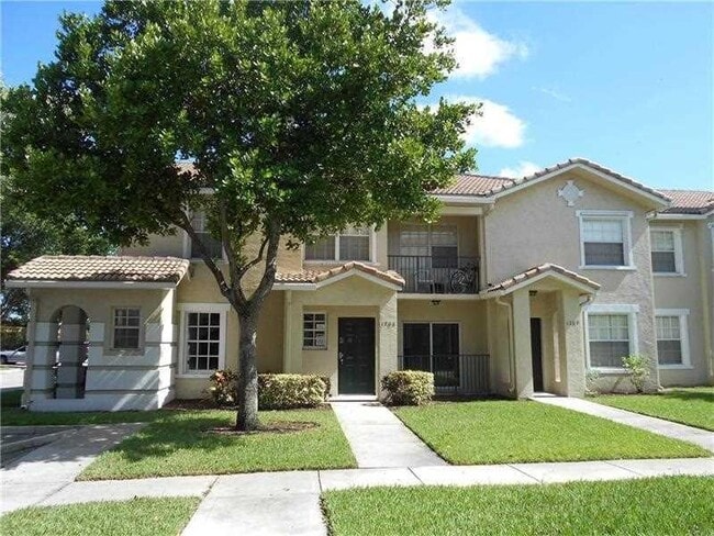 Primary Photo - 1106 Belmont Ln