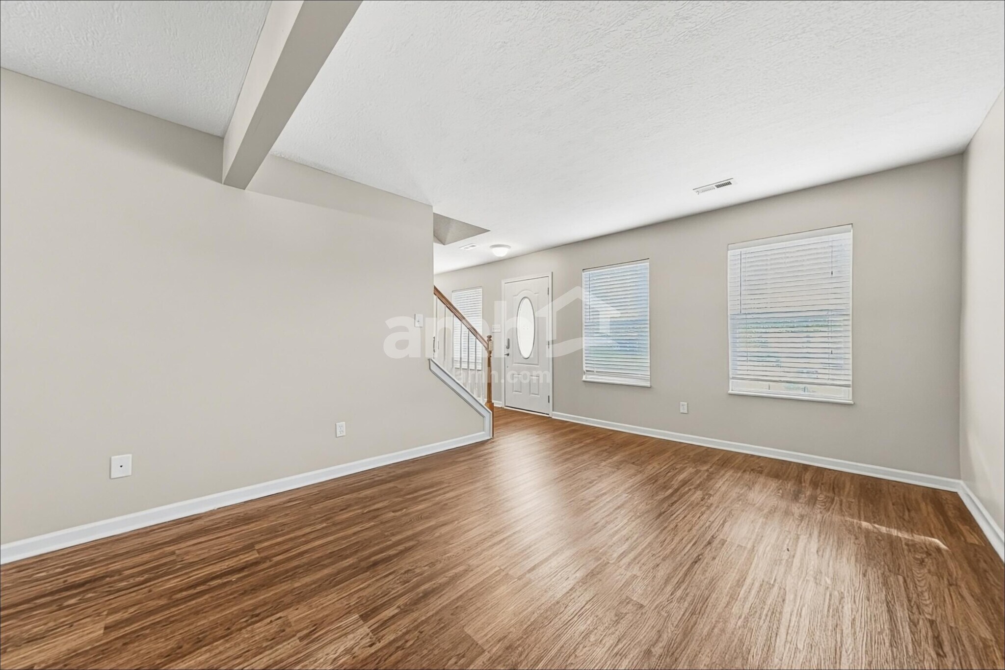 Building Photo - 4417 Oakbank Ln
