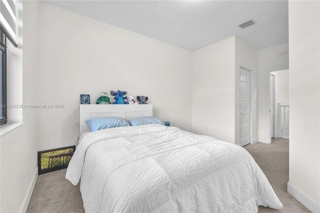Building Photo - 15850 NW 91st Ct