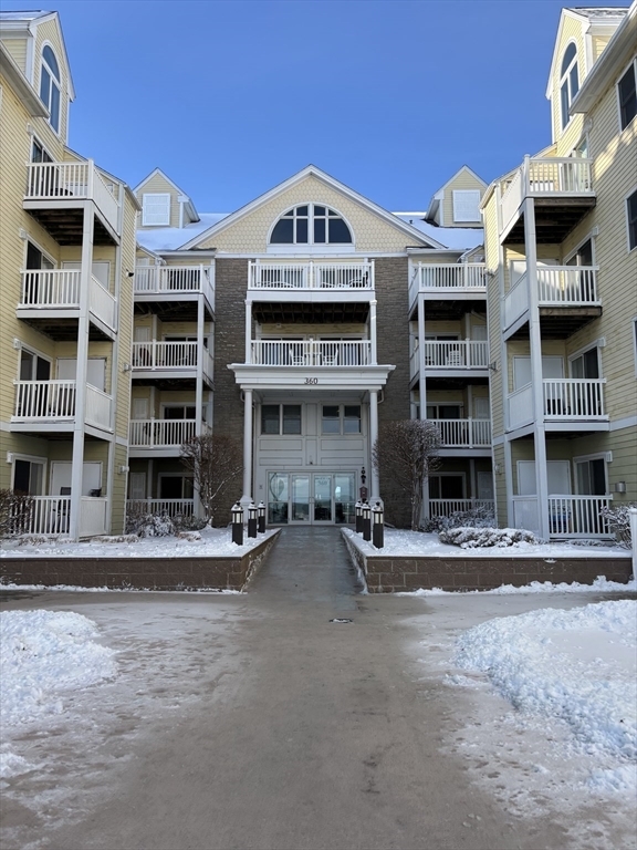 Building Photo - 360 Revere Beach Blvd