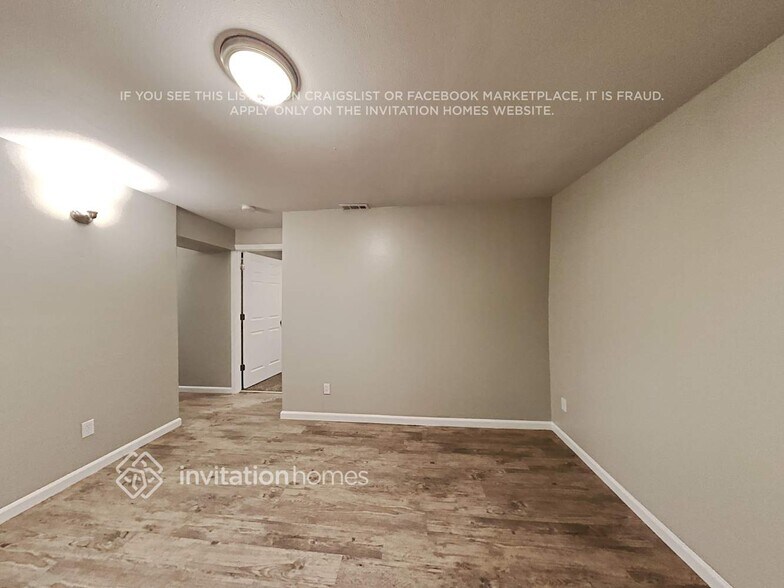 Building Photo - 9424 Dew Drop Ct