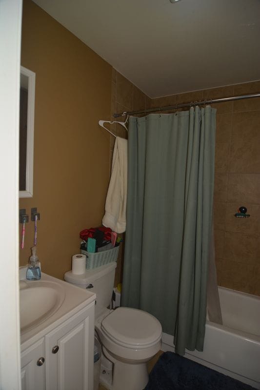 Building Photo - 9520 Mooregate Ct