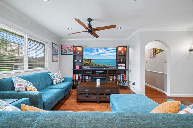 Building Photo - 2407 Willowby Dr