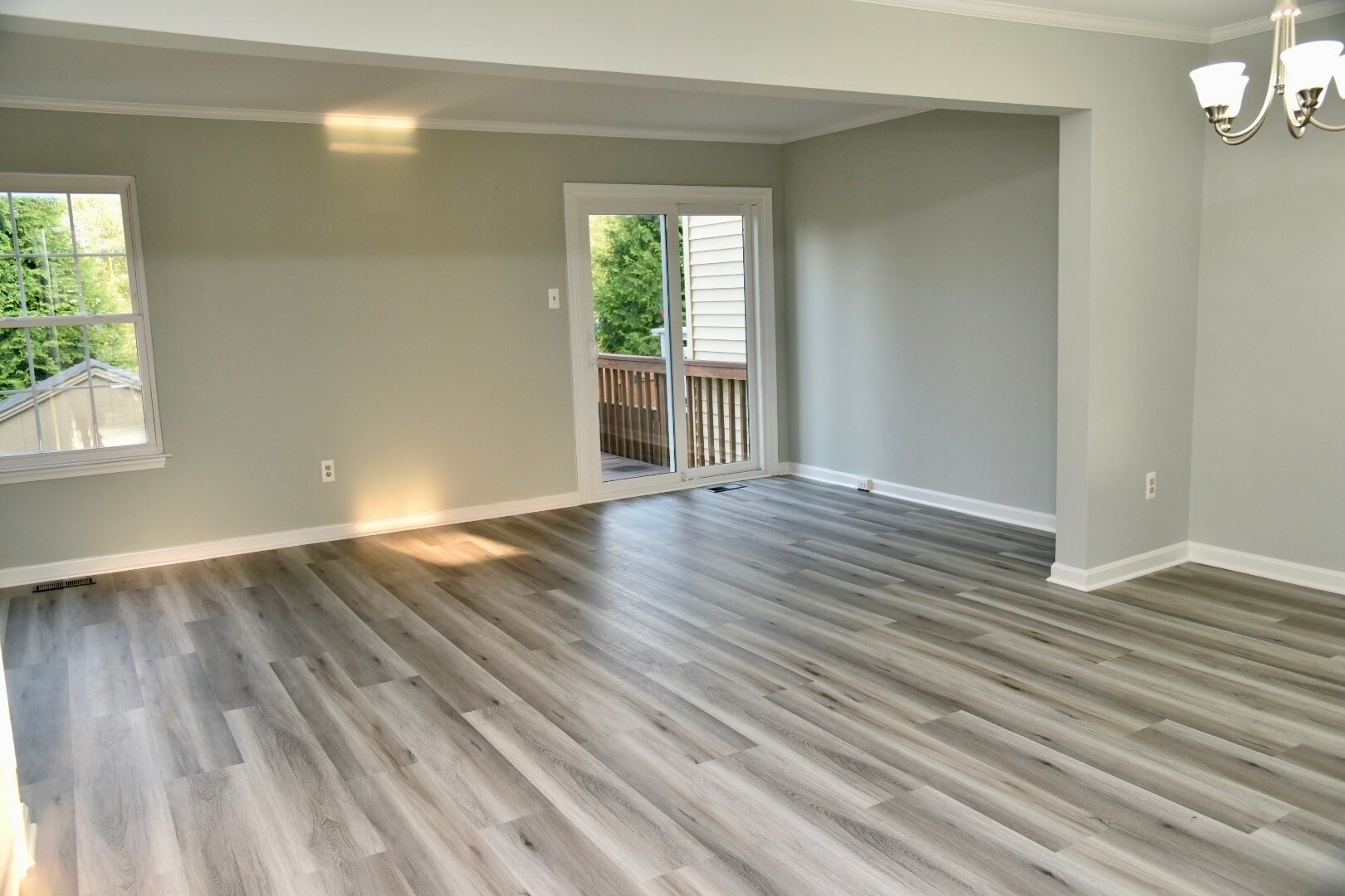 Building Photo - 6731 Sandpiper Ct