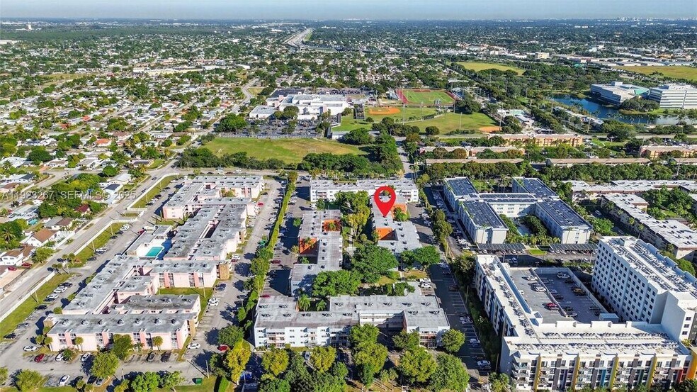 Primary Photo - 11309 SW 200th St