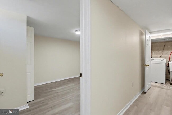 Building Photo - 1412 Whitpain Hills