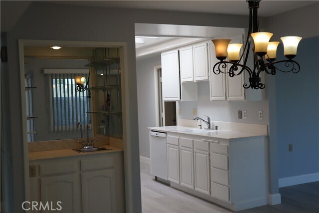 Building Photo - 5377 Avenida Sosiega